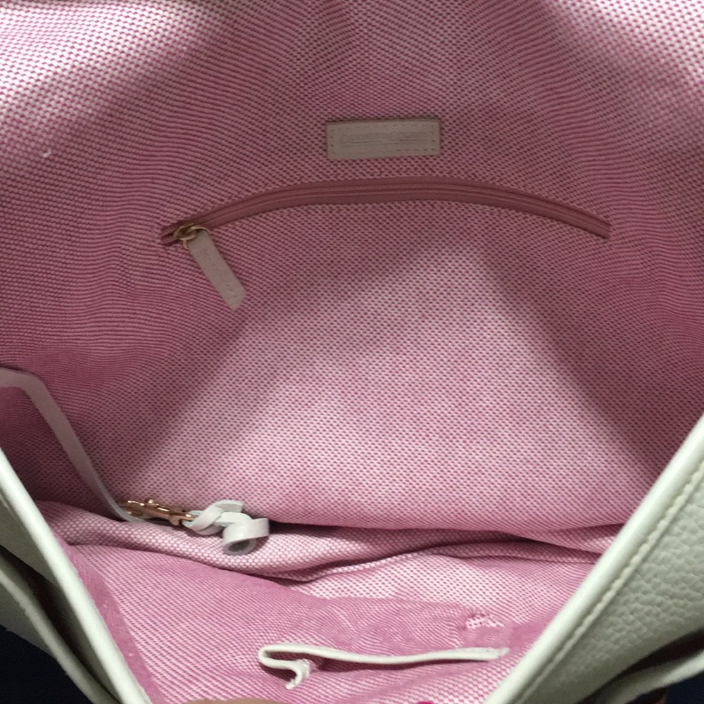 Purse - Picture 5 of 8